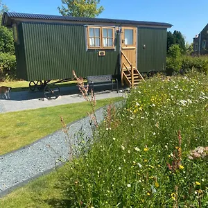 Woody's Retreat Bolton by Bowland